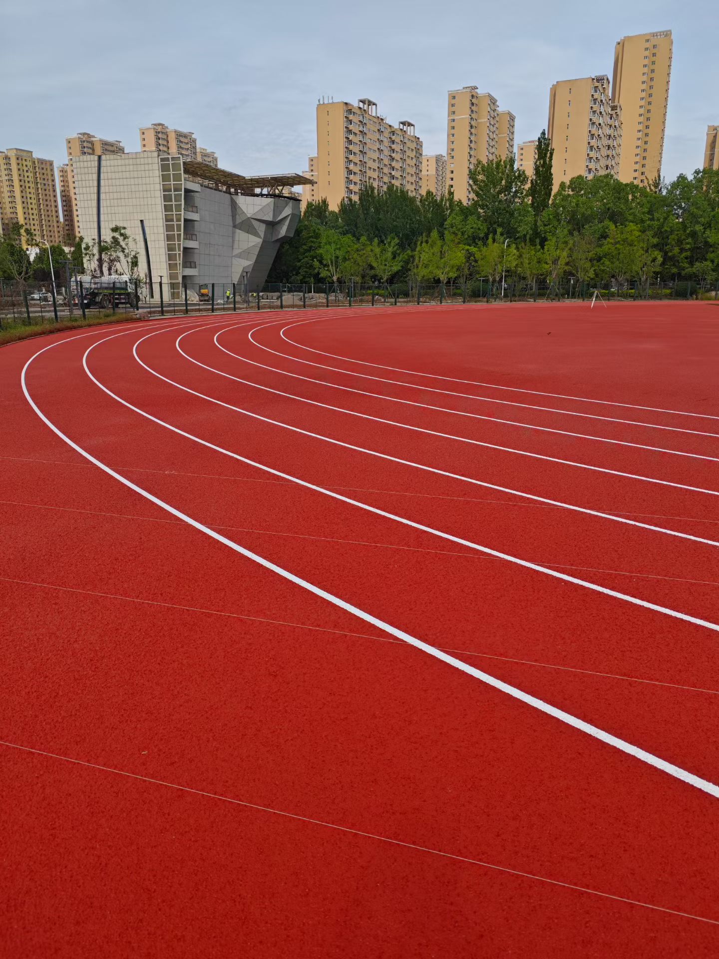 白山市仿真草坪预制型跑道 - 价格